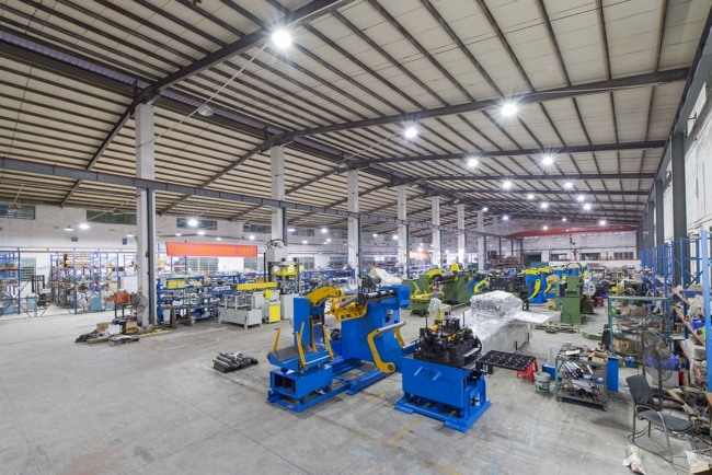 การใช้ Power Press Auto Feeder ใน Punching Line