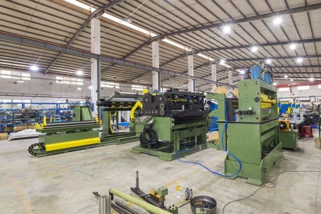 วิธีการเลือก NC Servo Feeder สำหรับการ Power Press