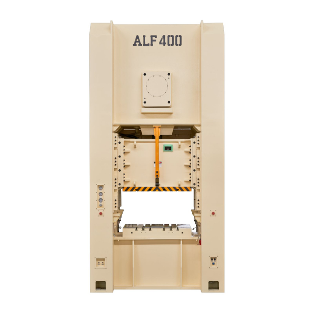 เครื่องกดกำลังทำพลั่วและค้อนและด้ามไม้กวาด