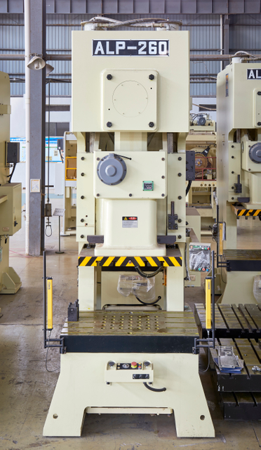 เครื่องกดเพาเวอร์ด้วยเครื่องกดคลัตช์แบบนิวแมติก