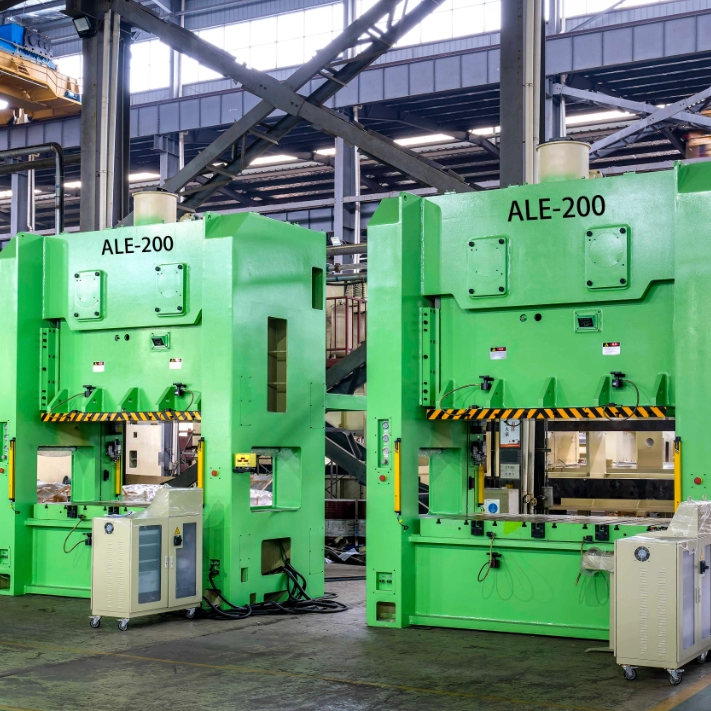 2D Manipulator และ 3D Manipulator สำหรับ Stamping Automation